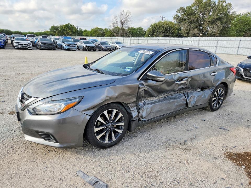 2016 Nissan Altima მანქანა იყიდება აუქციონზე, vin: 1N4AL3AP5GC193706, აუქციონის ნომერი: 69915526