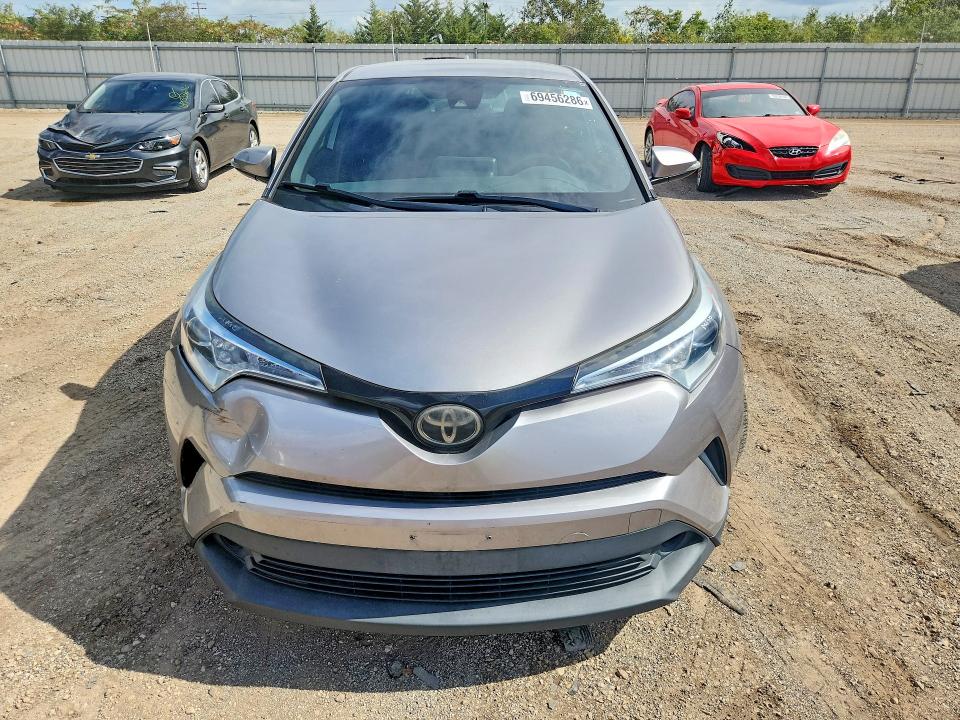 69456286 :رقم المزاد ، NMTKHMBX5KR080171 vin ، 2019 Toyota C-hr مزاد بيع