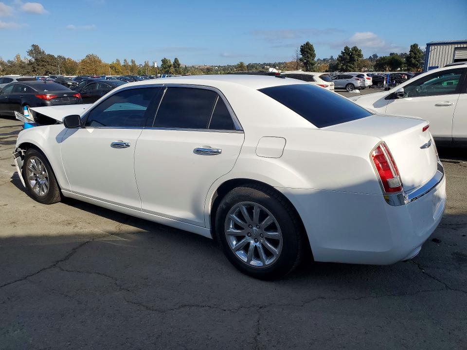 2013 Chrysler 300c მანქანა იყიდება აუქციონზე, vin: 2C3CCAEG4DH606598, აუქციონის ნომერი: 69443196