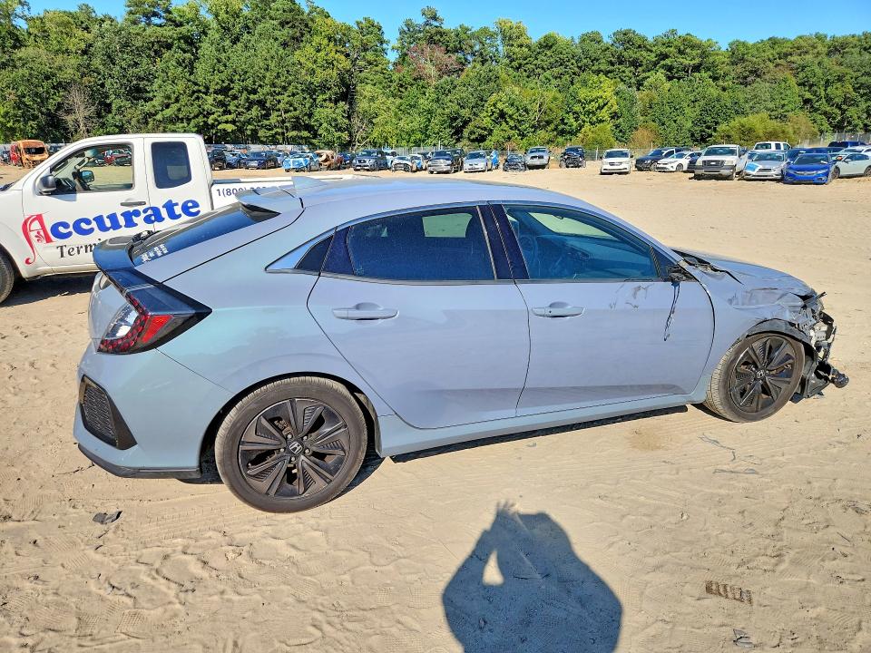 69212396 :رقم المزاد ، SHHFK7H50JU420856 vin ، 2018 Honda Civic مزاد بيع