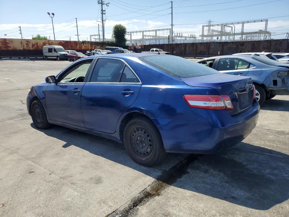 2010 Toyota Camry მანქანა იყიდება აუქციონზე, vin: 4T1BF3EK0AU521003, აუქციონის ნომერი: 69555726