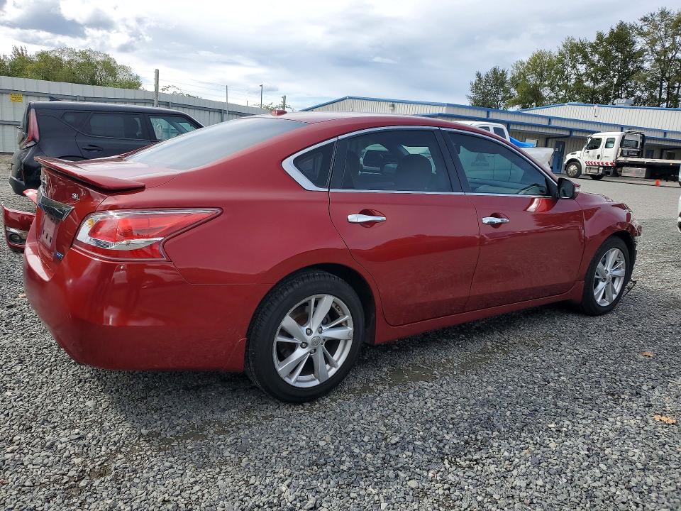 2013 Nissan Altima მანქანა იყიდება აუქციონზე, vin: 1N4AL3AP2DC101382, აუქციონის ნომერი: 66997706