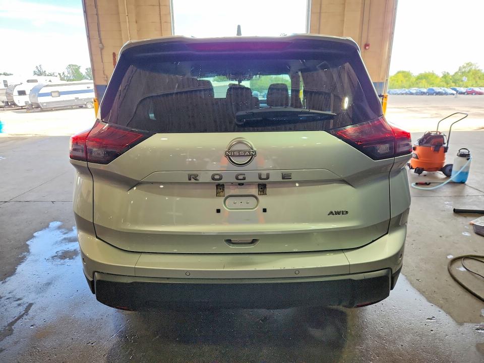 68447266 :رقم المزاد ، 5N1BT3BB5SC778212 vin ، 2025 Nissan Rogue مزاد بيع