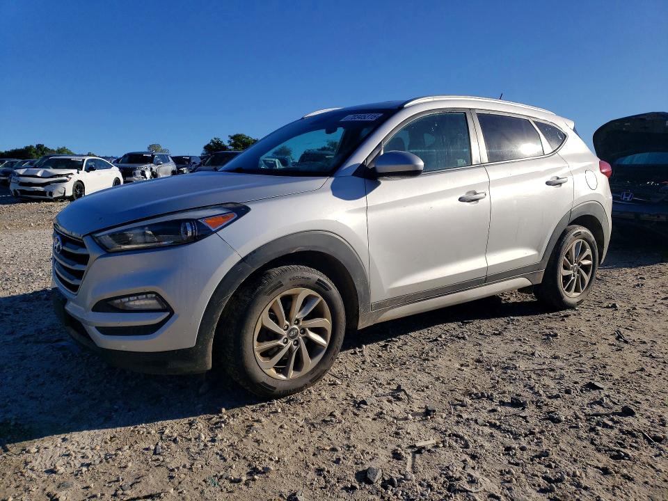 2017 Hyundai Tucson მანქანა იყიდება აუქციონზე, vin: KM8J3CA41HU394171, აუქციონის ნომერი: 70345316