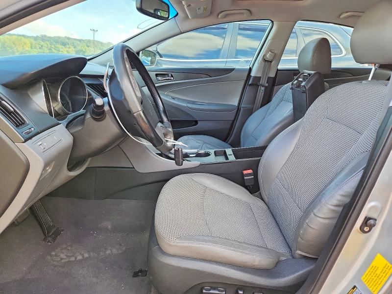2011 Hyundai Sonata მანქანა იყიდება აუქციონზე, vin: 5NPEC4AC0BH117371, აუქციონის ნომერი: 67057466