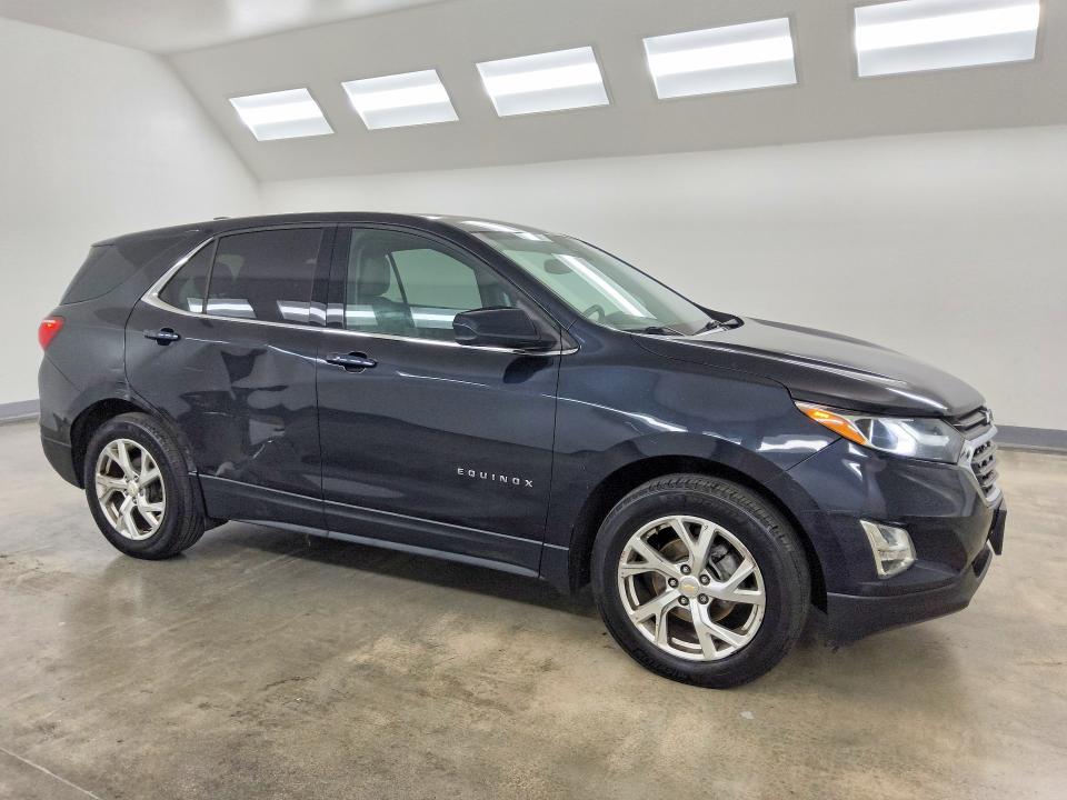 68193496 :رقم المزاد ، 2GNAXUEV9L6136707 vin ، 2020 Chevrolet Equinox مزاد بيع