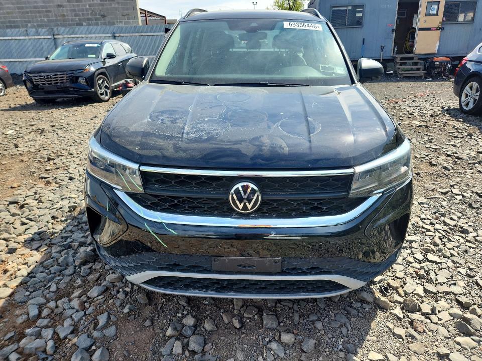 Продажа на аукционе авто 2024 Volkswagen Taos, vin: 3VV5X7B24RM003875, номер лота: 69356446