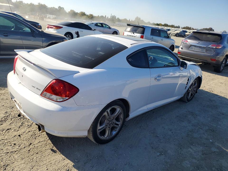 2006 Hyundai Tiburon მანქანა იყიდება აუქციონზე, vin: KMHHN65F86U216549, აუქციონის ნომერი: 69745246