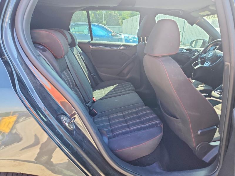 68195976 :رقم المزاد ، WVWGV7AJ6AW336573 vin ، 2010 Volkswagen Gti مزاد بيع