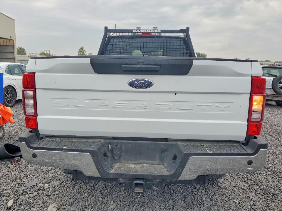 70924666 :رقم المزاد ، 1FT7W2BTXNED80118 vin ، 2022 Ford F250 مزاد بيع