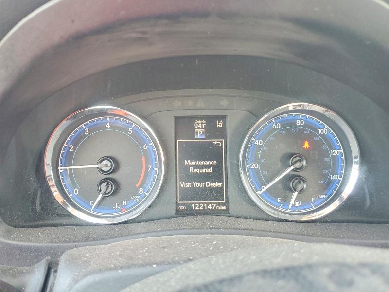 69125816 :رقم المزاد ، 5YFBURHE5HP638652 vin ، 2017 Toyota Corolla مزاد بيع