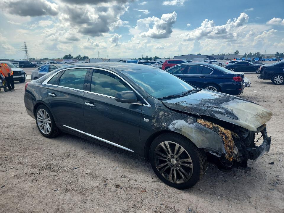 67896196 :رقم المزاد ، 2G61M5S3XK9106707 vin ، 2019 Cadillac Xts مزاد بيع