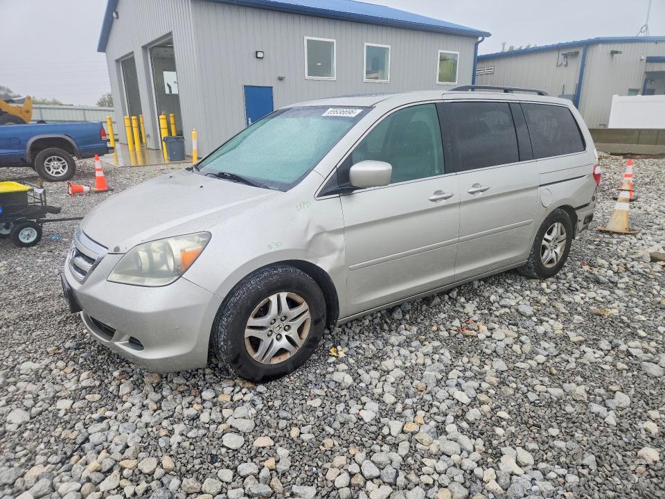 2007 Honda Odyssey მანქანა იყიდება აუქციონზე, vin: 5FNRL387X7B098726, აუქციონის ნომერი: 69936696