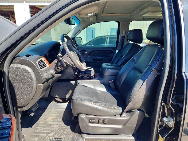 70533526 :رقم المزاد ، 1GNSKCE07DR205319 vin ، 2013 Chevrolet Tahoe مزاد بيع