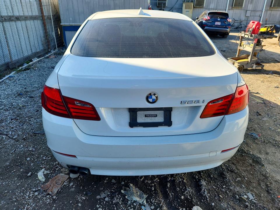 2013 Bmw 528 მანქანა იყიდება აუქციონზე, vin: WBAXG5C53DDY36332, აუქციონის ნომერი: 67894746