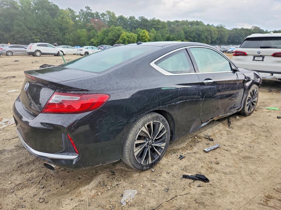 2017 Honda Accord მანქანა იყიდება აუქციონზე, vin: 1HGCT1B83HA009778, აუქციონის ნომერი: 68180086