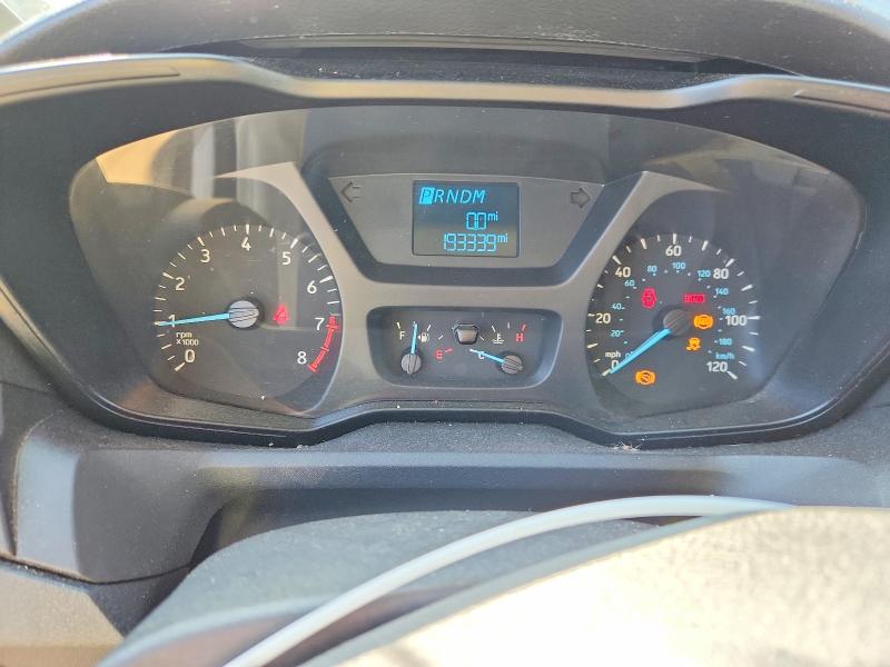 69332136 :رقم المزاد ، 1FTYR2CM1JKA51001 vin ، 2018 Ford Transit مزاد بيع