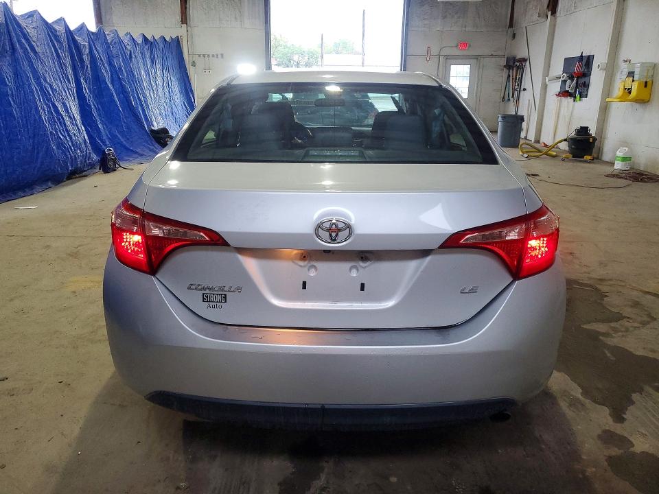 Продаж на аукціоні авто 2018 Toyota Corolla, vin: 2T1BURHE0JC071272, номер лоту: 68637826