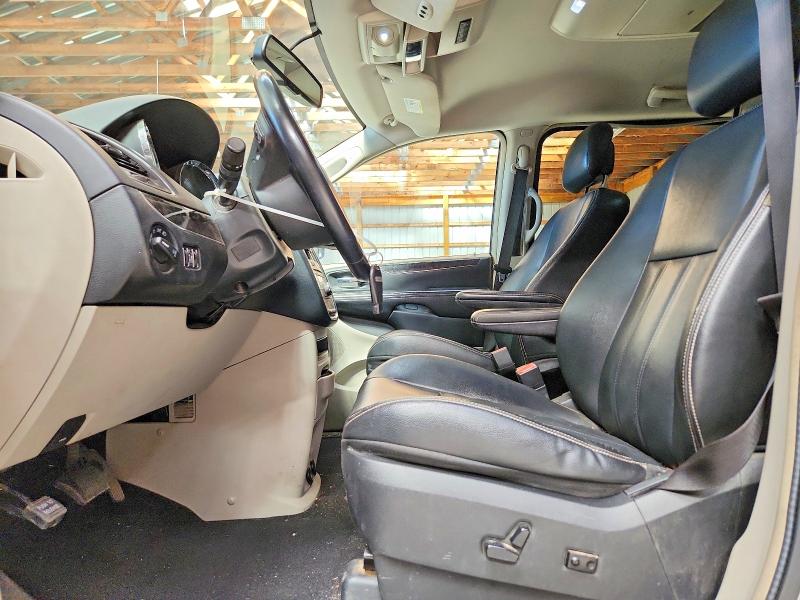 68046846 :رقم المزاد ، 2C4RC1BG4ER448608 vin ، 2014 Chrysler Town & Country مزاد بيع