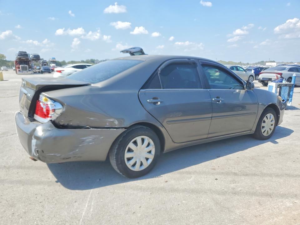 2005 Toyota Camry მანქანა იყიდება აუქციონზე, vin: 4T1BE32KX5U529655, აუქციონის ნომერი: 67887326