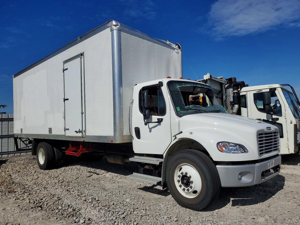 68074636 :رقم المزاد ، 1FVACWD39SHVL2360 vin ، 2025 Freightliner M2 مزاد بيع