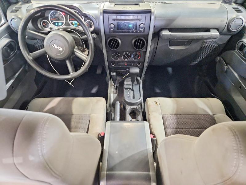 2010 Jeep Wrangler Unlimited მანქანა იყიდება აუქციონზე, vin: 1J4BA3H11AL101983, აუქციონის ნომერი: 70157056