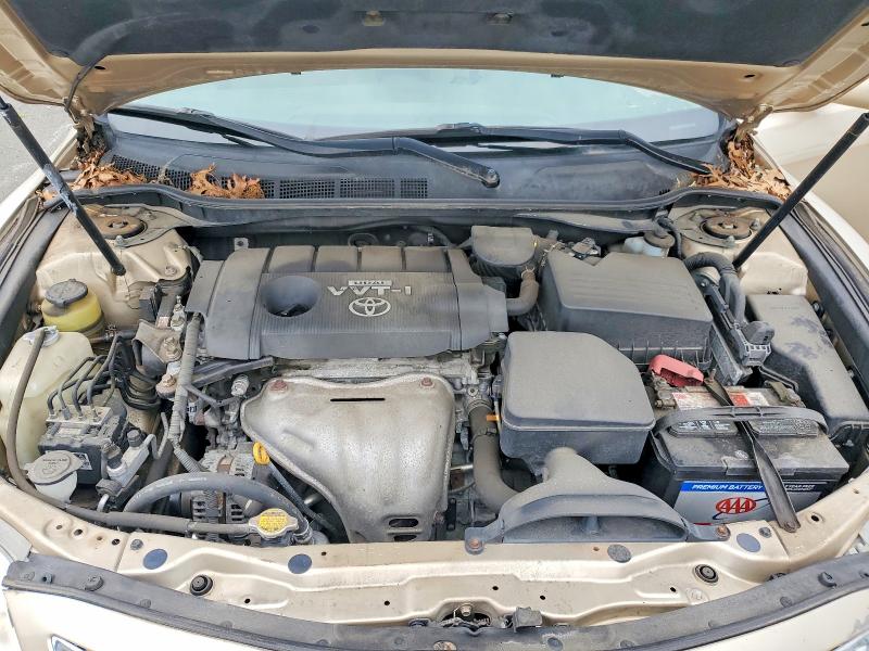 70701326 :رقم المزاد ، 4T4BF3EK8AR021046 vin ، 2010 Toyota Camry مزاد بيع