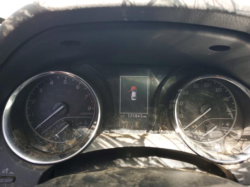 67502346 :رقم المزاد ، 4T1G11AK0LU336371 vin ، 2020 Toyota Camry مزاد بيع