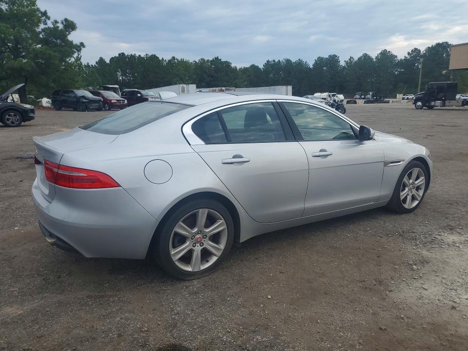 Продаж на аукціоні авто 2018 Jaguar Xe, vin: SAJAD4FX7JCP34561, номер лоту: 69654346