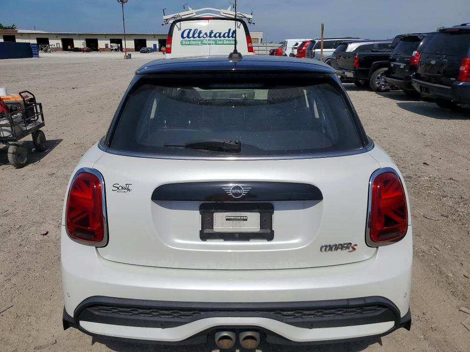 68662866 :رقم المزاد ، WMW53DK0XP2U08258 vin ، 2023 Mini Cooper مزاد بيع