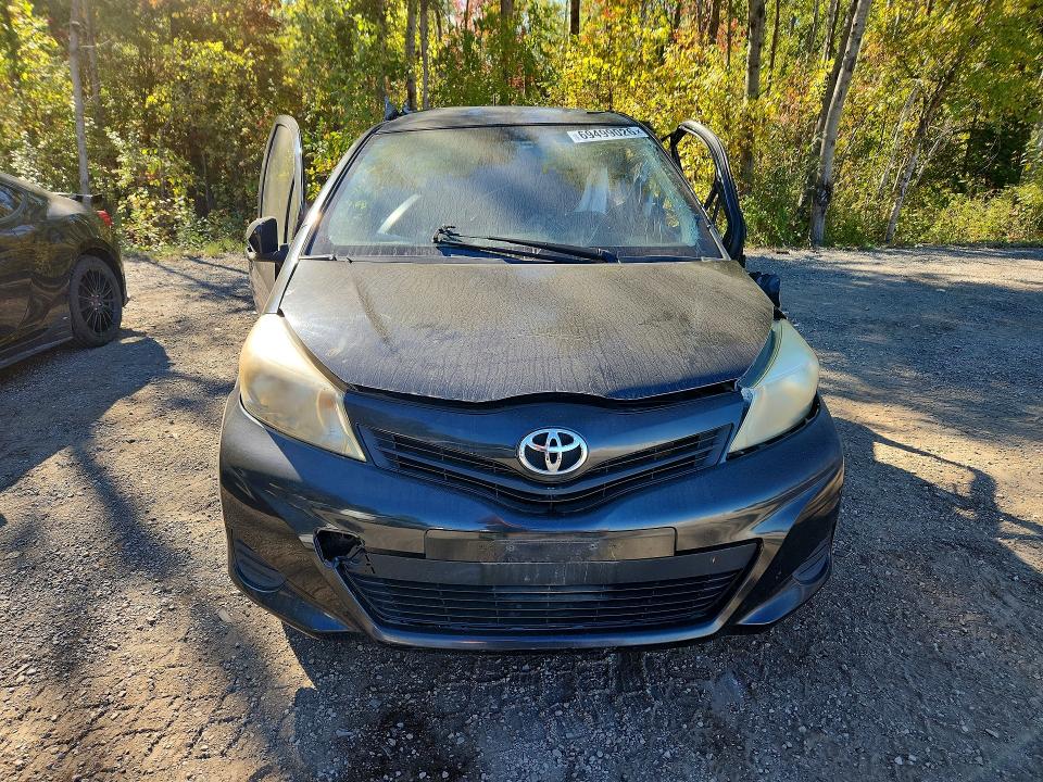 Продажа на аукционе авто 2012 Toyota Yaris, vin: JTDKTUD31CD529885, номер лота: 69499026