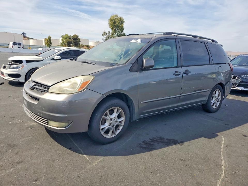 Продажа на аукционе авто 2005 Toyota Sienna, vin: 5TDZA22C65S381493, номер лота: 70392476