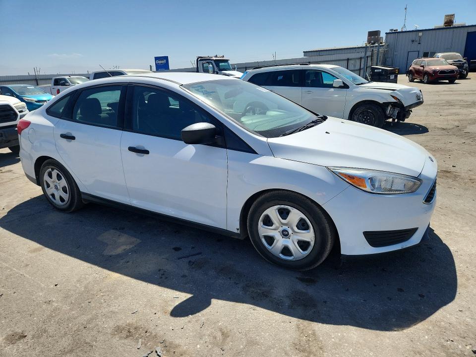 67862926 :رقم المزاد ، 1FADP3E26GL216099 vin ، 2016 Ford Focus مزاد بيع