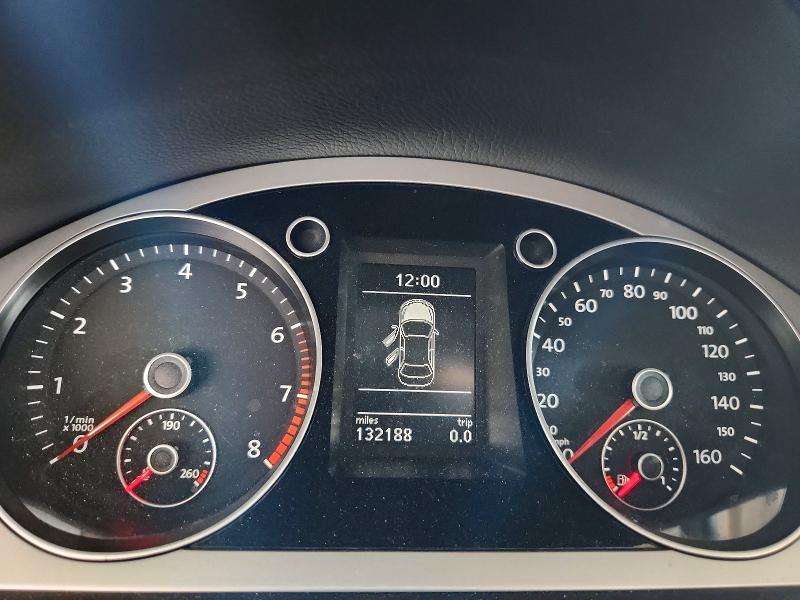 2010 Volkswagen Passat მანქანა იყიდება აუქციონზე, vin: WVWJM7AN5AE106461, აუქციონის ნომერი: 70083956