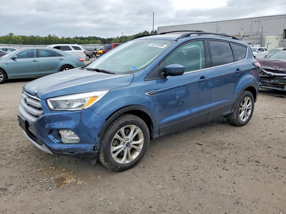 2018 Ford Escape მანქანა იყიდება აუქციონზე, vin: 1FMCU9GD7JUB53253, აუქციონის ნომერი: 70318306