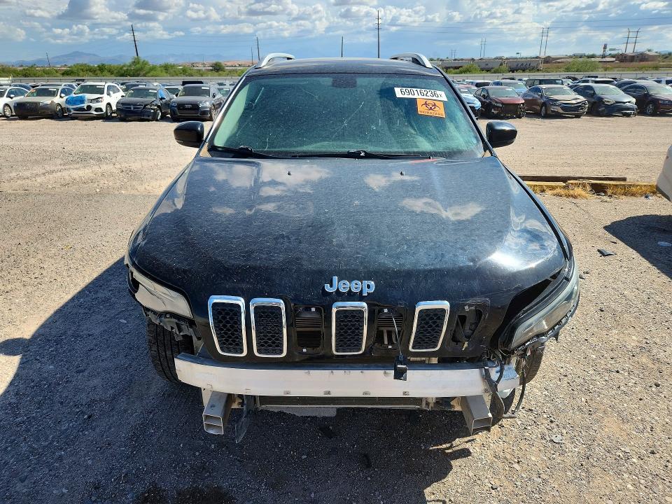 69016236 :رقم المزاد ، 1C4PJLLB4KD370745 vin ، 2019 Jeep Cherokee مزاد بيع