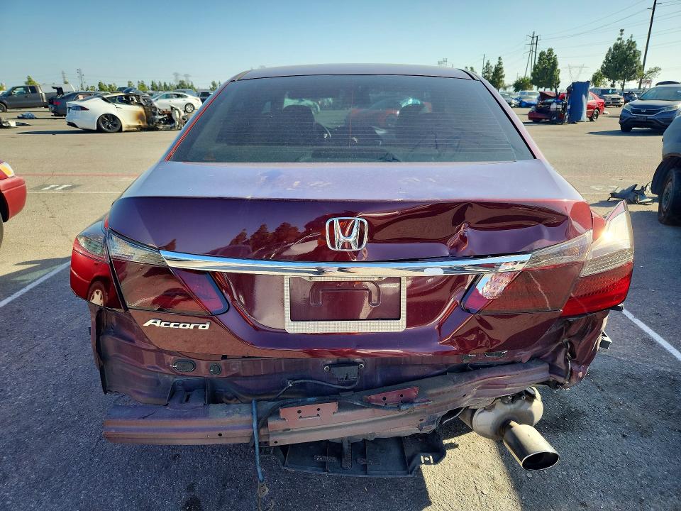 68798506 :رقم المزاد ، 1HGCR2F73FA014224 vin ، 2015 Honda Accord مزاد بيع