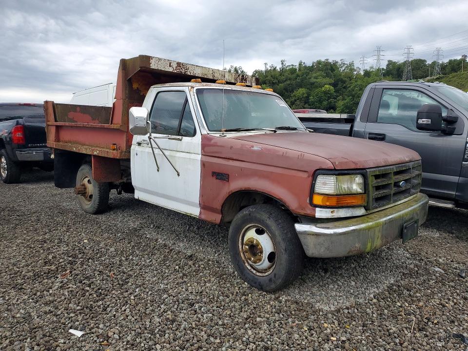 67457526 :رقم المزاد ، 1FDKF37G0PNA54614 vin ، 1993 Ford F350 مزاد بيع