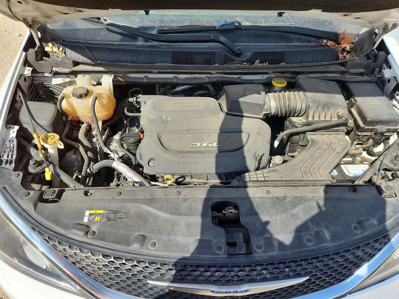 70697356 :رقم المزاد ، 2C4RC1FGXKR526623 vin ، 2019 Chrysler Pacifica مزاد بيع