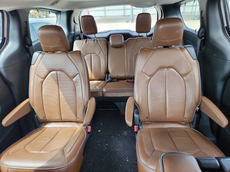 Продажа на аукционе авто 2017 Chrysler Pacifica, vin: 2C4RC1GG3HR705481, номер лота: 69844646