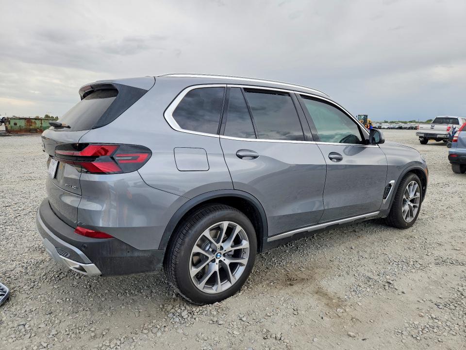 69531806 :رقم المزاد ، 5UX23EU04T9422035 vin ، 2026 Bmw X5 مزاد بيع