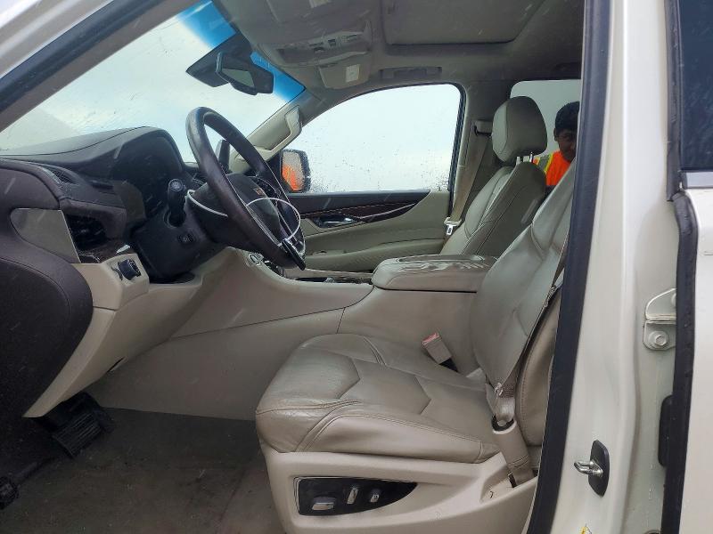 2015 Cadillac Escalade მანქანა იყიდება აუქციონზე, vin: 1GYS3SKJ8FR630929, აუქციონის ნომერი: 68129306