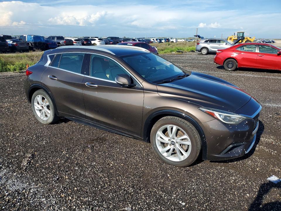 67042546 :رقم المزاد ، SJKCH5CP0KA006841 vin ، 2019 Infiniti Qx30 مزاد بيع