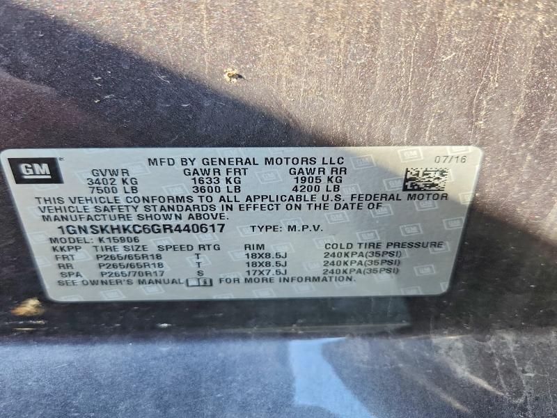 2016 Chevrolet Suburban მანქანა იყიდება აუქციონზე, vin: 1GNSKHKC6GR440617, აუქციონის ნომერი: 70812056