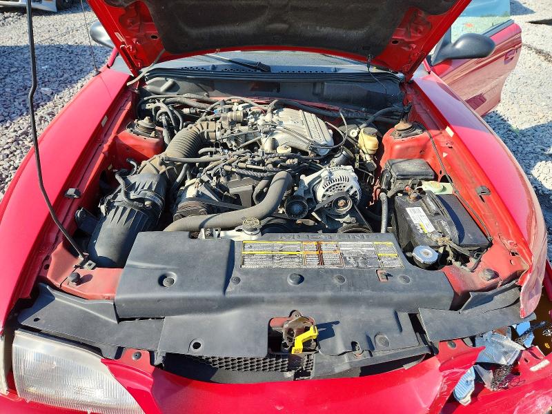 68139286 :رقم المزاد ، 1FALP4049TF102410 vin ، 1996 Ford Mustang مزاد بيع