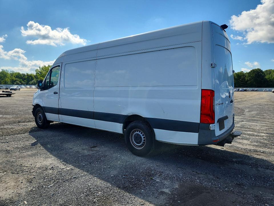Продажа на аукционе авто 2021 Mercedes-benz Sprinter, vin: W1W40CHY3MT055015, номер лота: 67722966