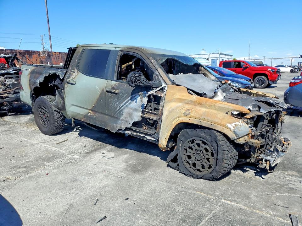 Продаж на аукціоні авто 2024 Toyota Tundra, vin: 5TFWA5DB2RX175273, номер лоту: 67751976