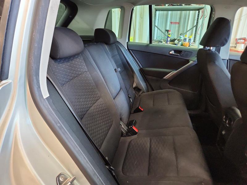 68015926 :رقم المزاد ، WVGBV75NX9W525208 vin ، 2009 Volkswagen Tiguan مزاد بيع