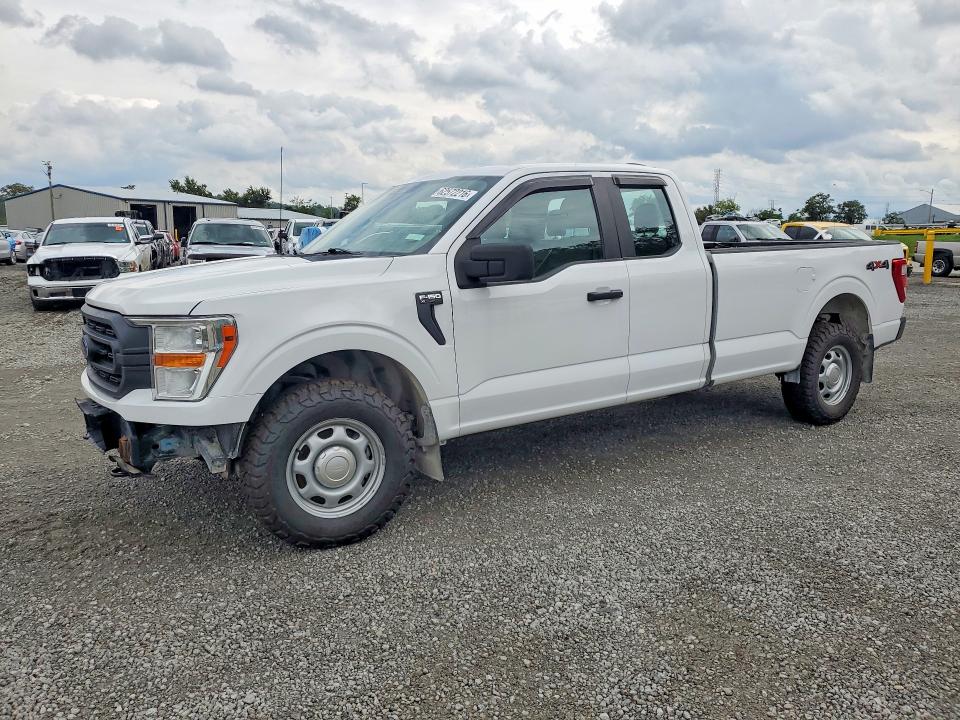 62572216 :رقم المزاد ، 1FTFX1E88MKE66019 vin ، 2021 Ford F150 مزاد بيع