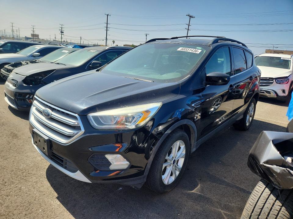 Продажа на аукционе авто 2017 Ford Escape, vin: 1FMCU0GD9HUA95068, номер лота: 68551436